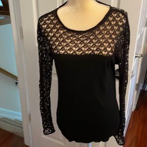 Beautiful black sweater.